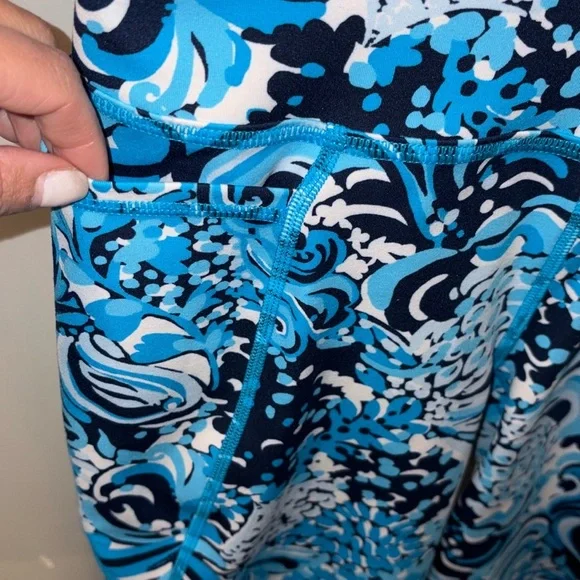 Lilly Pulitzer NEW South Beach High Rise Short Size Small Resort White Mermazing - Picture 6 of 14